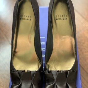Stuart Weitzman Gigiritz brown satin sz 6.5